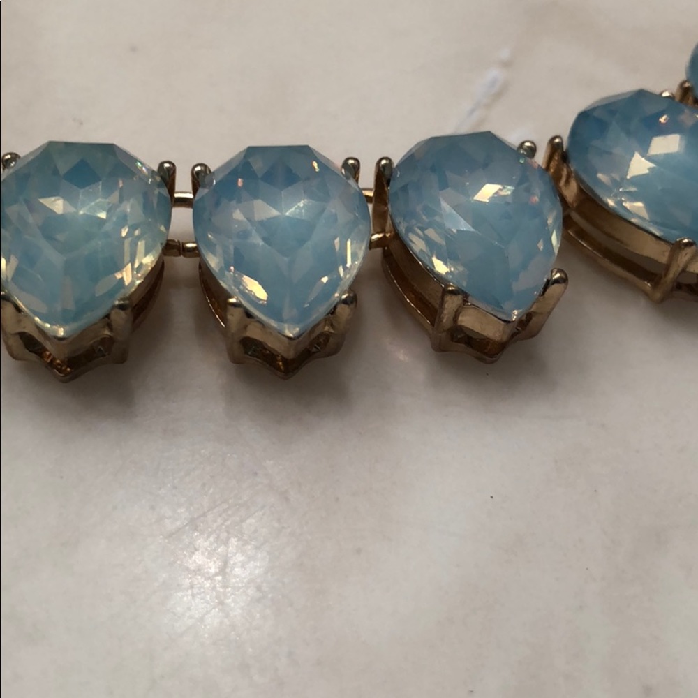 🧚🏻‍♂️Necklace and earrings set🧚🏻‍♂️ - Picture 4 of 5